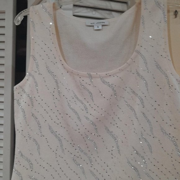 S.T John (size 14) - Picture 9 of 10